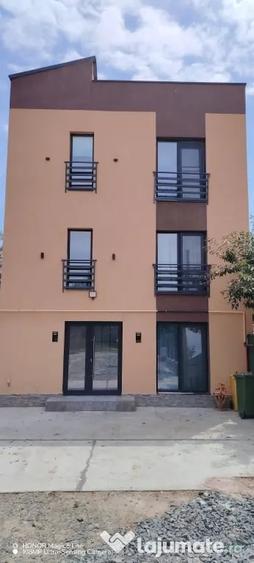 Apartament cu 3 camere decomandat în Nord