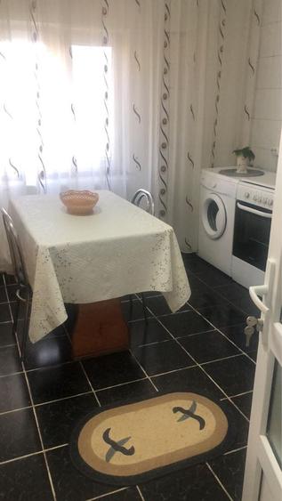 Apartament cu 2 camere decomandat în Exterior Vest