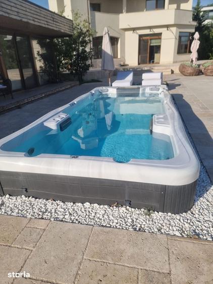Casă cu 6 camere cu Teren 2500 Mp în Snagov