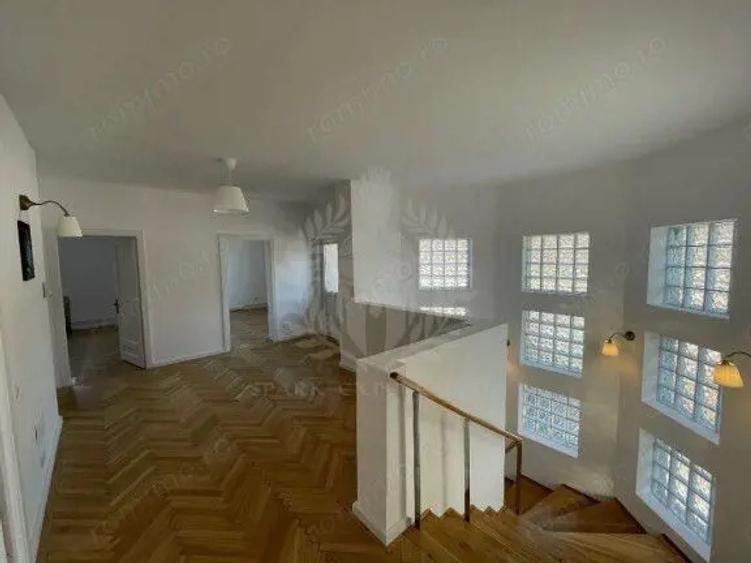 Inchiriere Casa 5 camere, birouri, zona b-dul Castanilor, Ploie?ti - 1