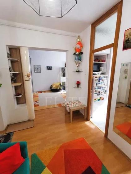 Apartament o camera în zona GRUIA - 3