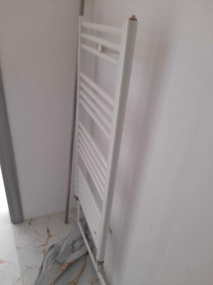 Vanzare garsoniera 22mp, proaspat renovata, cu dormitor, baie cu dus, bucatarie 3mp. - 8