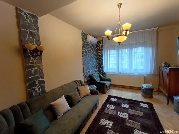 inchiriez ap. cu 2 camere decomandate - 2