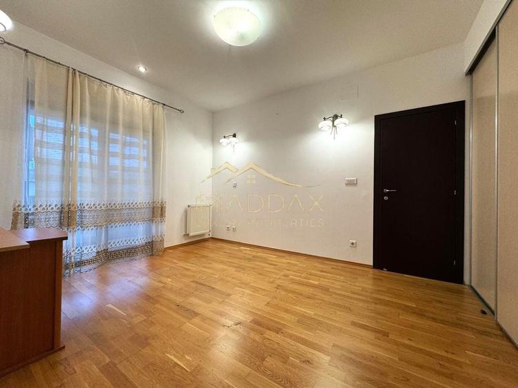 Apartament cu 3 camere decomandat, mobilat în Băneasa