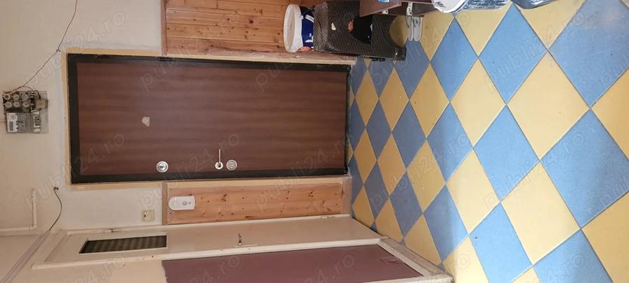 Vand apartament 3 camere , zona Giurgiului, Luica - 2