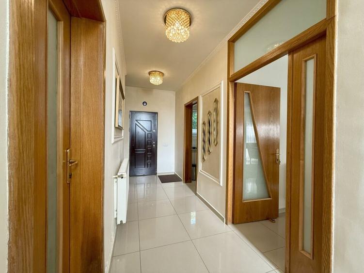 Vila P+2, construita in 2010 | Andronache, Sector 2 - 11