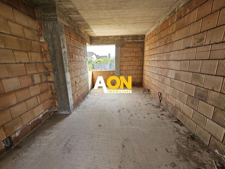 Casa la rosu, 4 camere, 2 bai, 345 mp teren, zona Ampoi 3 - 9