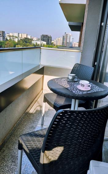 Inchiriez apartament - 3