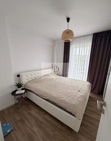 Penthouse cu 3 camere semidecomandat, mobilat în Iris