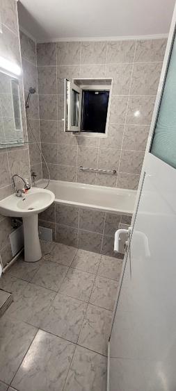 De închiriat 2 camere  - 1