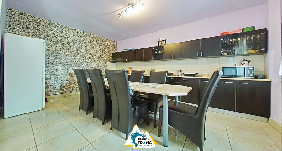 Casă spațioasă cu 4 camere de vânzare – Comuna Aluniș, județul Arad - 11