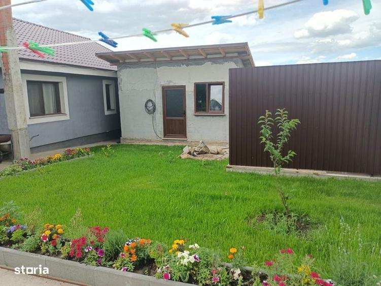 Vand casa in sat Costi - 6