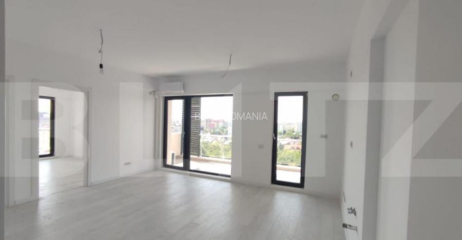 Apartament 3 camere, nemobilat, terasa 29 mp, vedere spre la