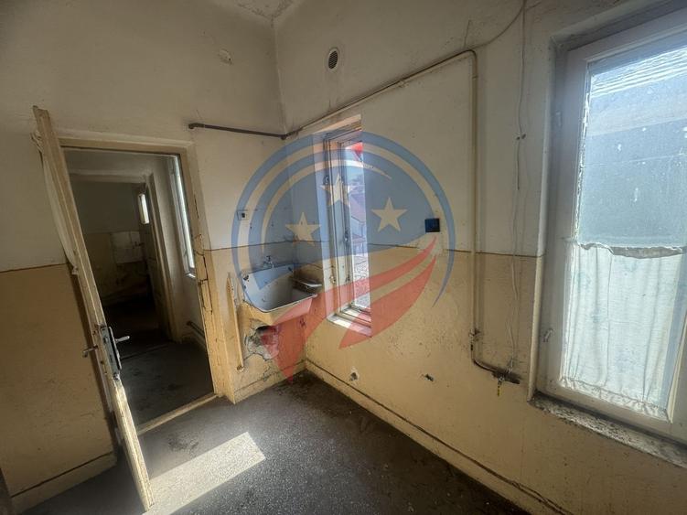 Casa zona Liceul Brancusi - 19