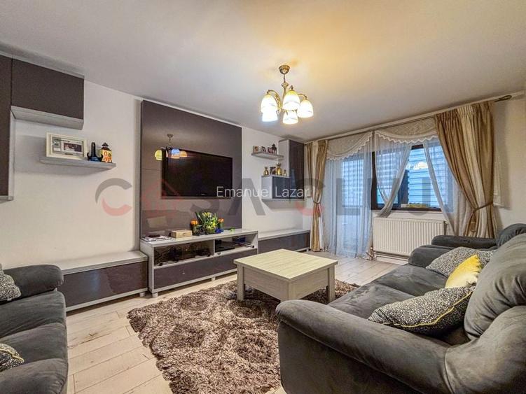 Intre Lacuri, Etaj Intermediar, Compartimentare eficienta