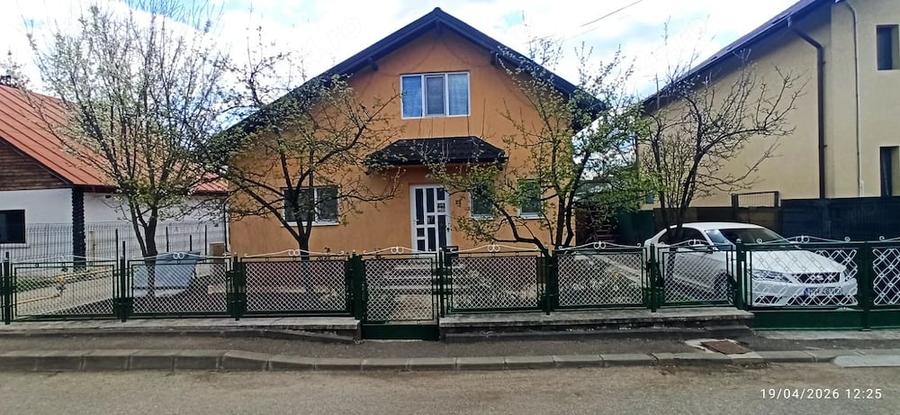 Casă cu 3 camere cu Teren 228 Mp în Breaza de Sus