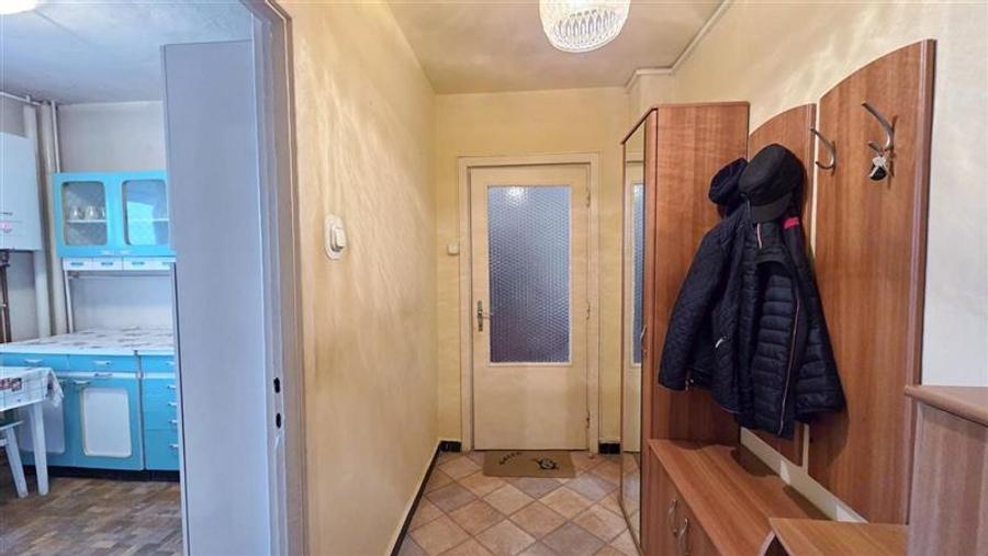 COMISION 0% APARTAMENT 3 CAMERE CU LIFT C. MARTIRILOR BLOC ANVELOPAT - 4