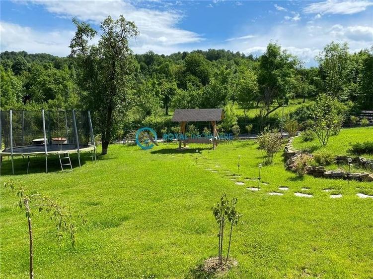 Royal Imobiliare -vanzare vila/ casa de vacanta zona CAMPINA - 5