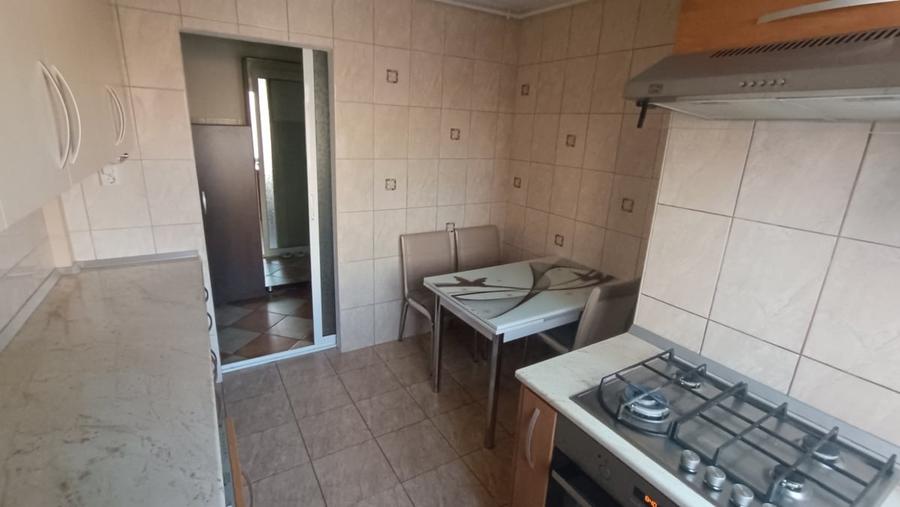 Brancoveanu De vanzare 3 camere 68 mp renovat - Covasna - 8