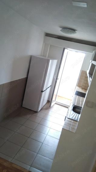 3 camere in spate la piata Somes - 2