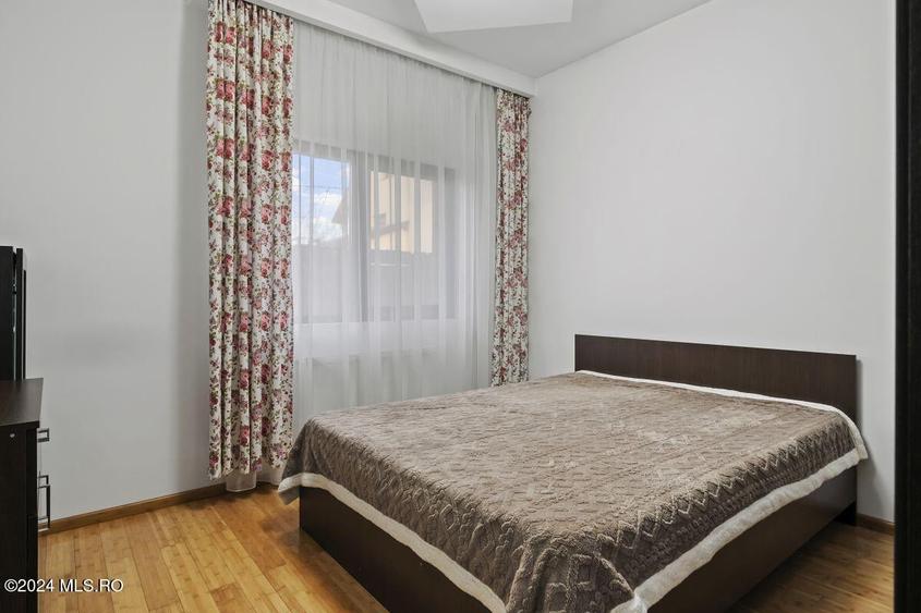 Branesti - Lac, Vila de familie P+E+M, 250 mp utili, teren 547 mp - 18