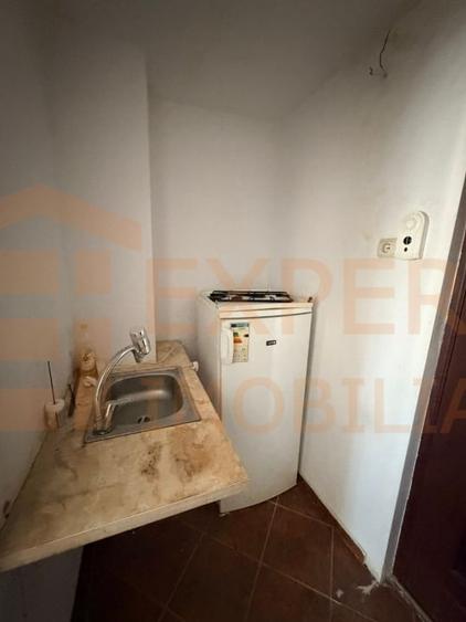 Garsoniera in zona Far - 3