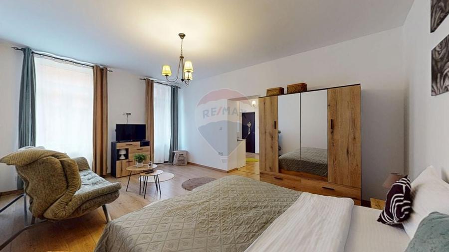 Garsoniera mobilata si utilata Centrul Istoric, Str Republicii - 2