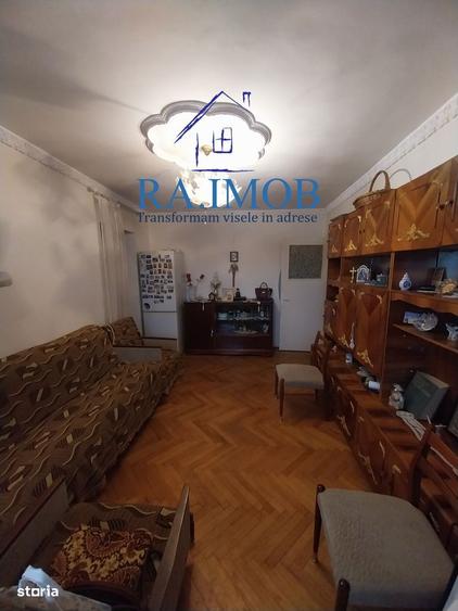 Apartament 2 camere, Vest-Baraolt, et 4/4 - 42.500 euro negociabil - 1