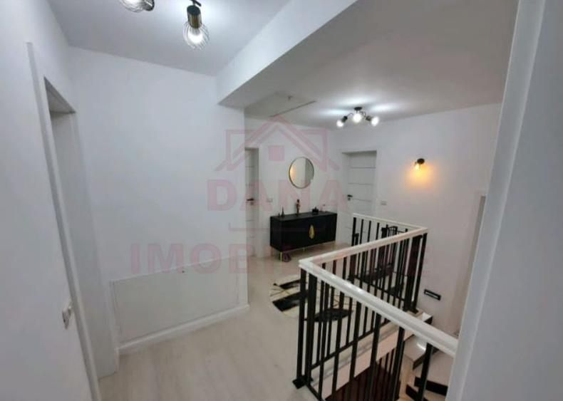 VILĂ TIP TRIPLEX/ LA CHEIE/ &Icirc;N CARANSEBEȘ/,JUD.C-S COMISION 0% - 7