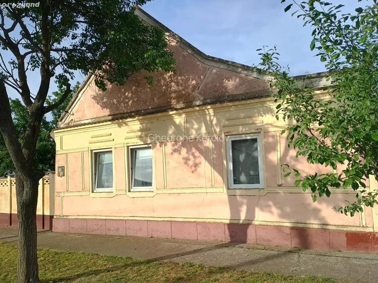 Vand casa Dude?tii vechi Vand casa Dude?tii vechi