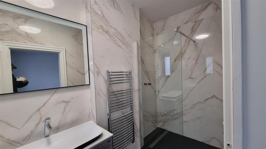 Vila - Bloc modern de 11 camere zona Centrul Civic , Onix - 25