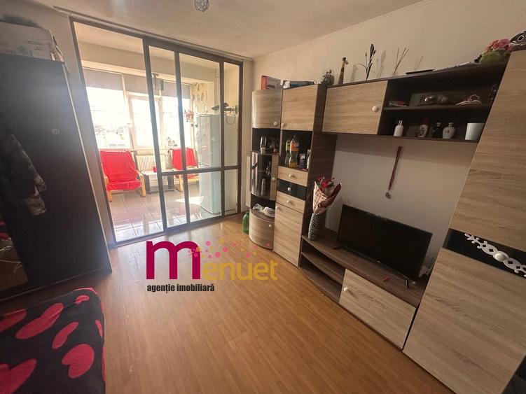 Garsoniera 32 mp , Piata Noua - 1