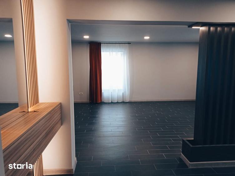 Casă cu 3 camere cu Teren 300 Mp în Trivale