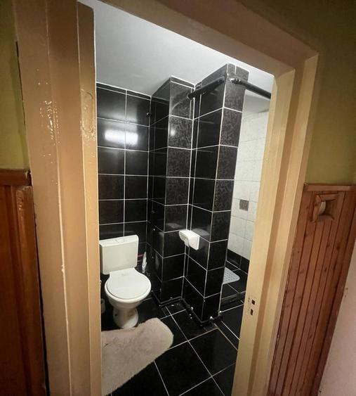 Apartament cu 4 camere decomandate, confort I, etaj intermediar, finisat, mobilat si utilat, cu 2 ba - 4