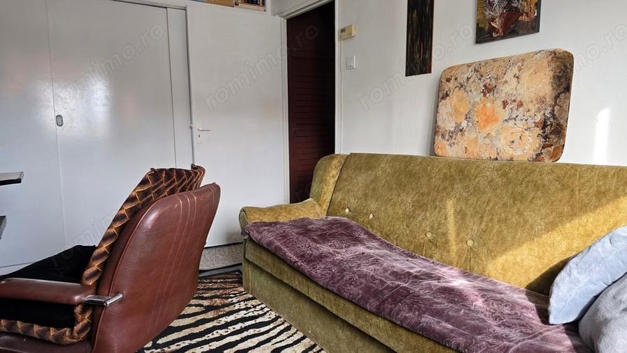 Apartament 4 camere in Deva, zona Progresul langa Sc Gen Nr 2, et 3 - 5