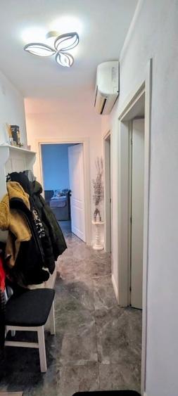 Vând apartament cu trei camere - 5