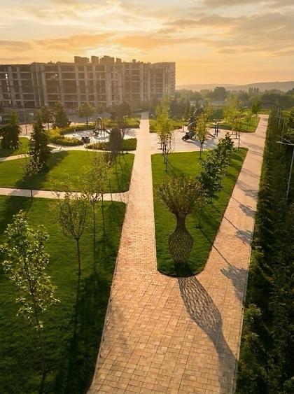 APARTAMENT 3 CAMERE - DOTARI PREMIUM - ANSAMBLU CU CIRCUIT ÎNCHIS - PARC PRIVAT - 1