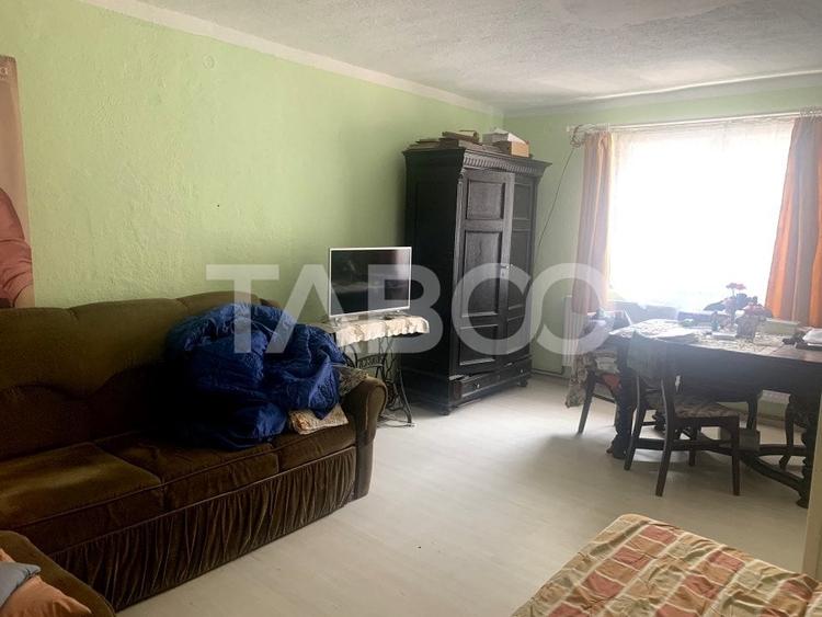 Casa de vanzare in curte comuna Str Podului nr 97 Gusterita - 3