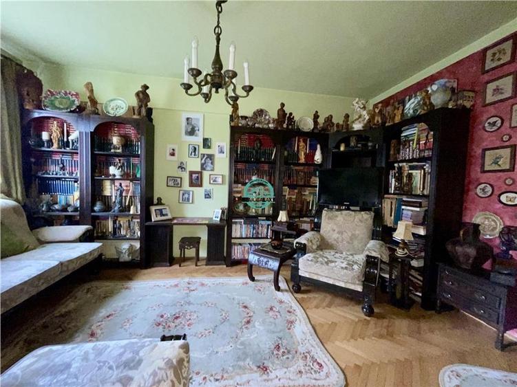 Apartament cu 2 camere de vanzare, in Centru str. Bolyai - 9