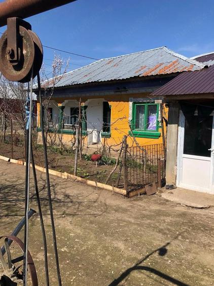 Casa+teren de vanzare - 2