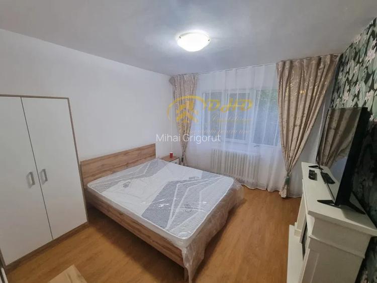 Apartament cu 3 camere in zona Tatarasi - Ciurchi Apartament cu 3 camere in zona Tatarasi - Ciurchi