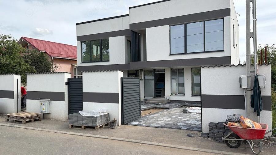 Vand casa moderna - 1