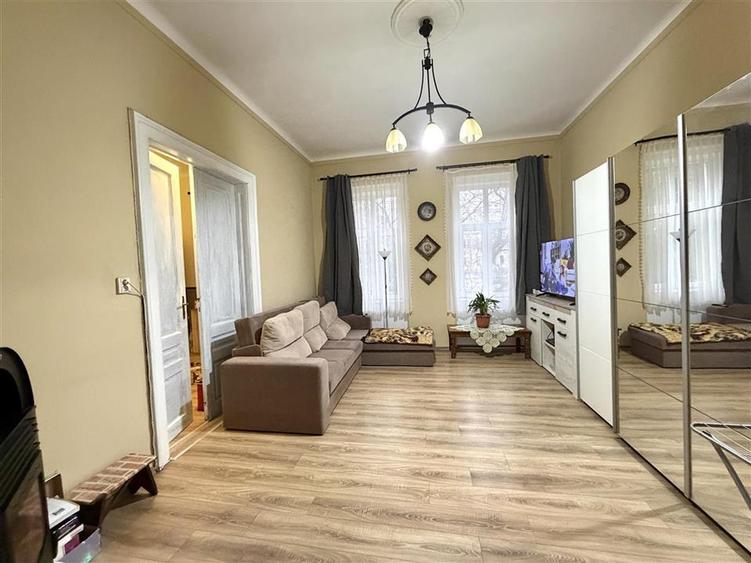 APARTAMENT CU 2 CAMERE | DE VANZARE | ULTRACENTRAL | ORADEA - 1