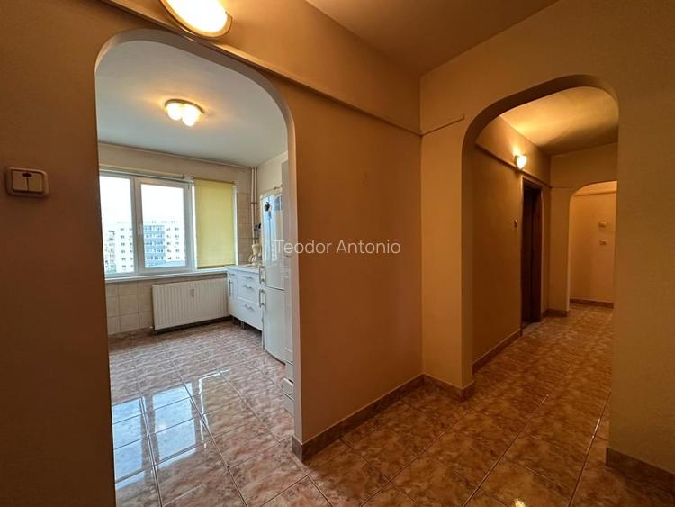 3 Camere Gorjului Militari Bloc reabilitat 3 Minute Metrou