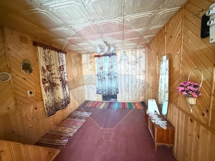 Casă cu Teren de Vânzare în Gura Humorului – strada Pajiștei - 7