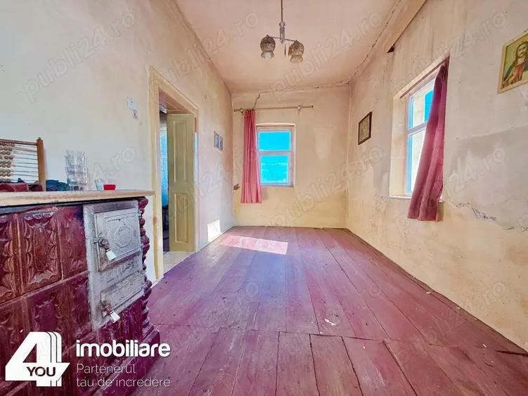 Proprietate in Graniceri, formata din casa + teren intravilan 2880 mp - 2