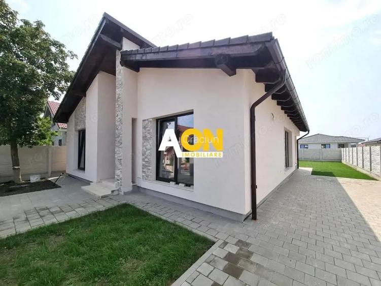 Casa 3 Camere, 100 mp, Teren 330 mp, Toate Utilitatile, Zona Micesti Casa 3 Camere, 100 mp, Teren 330 mp, Toate Utilitatile, Zona Micesti
