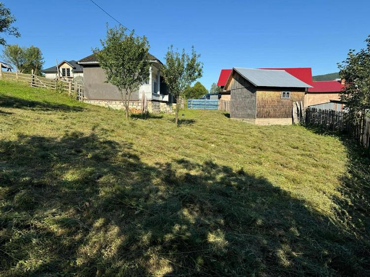 Casa cu teren de vanzare in Gresu, Vrancea 1,642 mp - 7