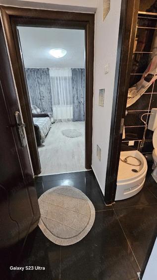 Garsoniera de vanzare in Onesti, etaj 2. - 2