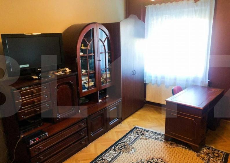 Casa individuala de 200 mp si teren 320 mp in Calea Toro - 2